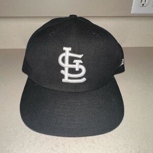 Black/White New Era St. Louis Cardinals Hat